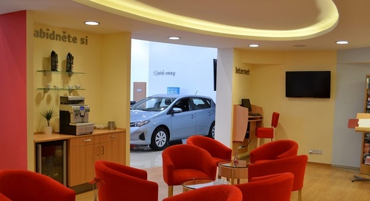 Toyota 2013.jpg